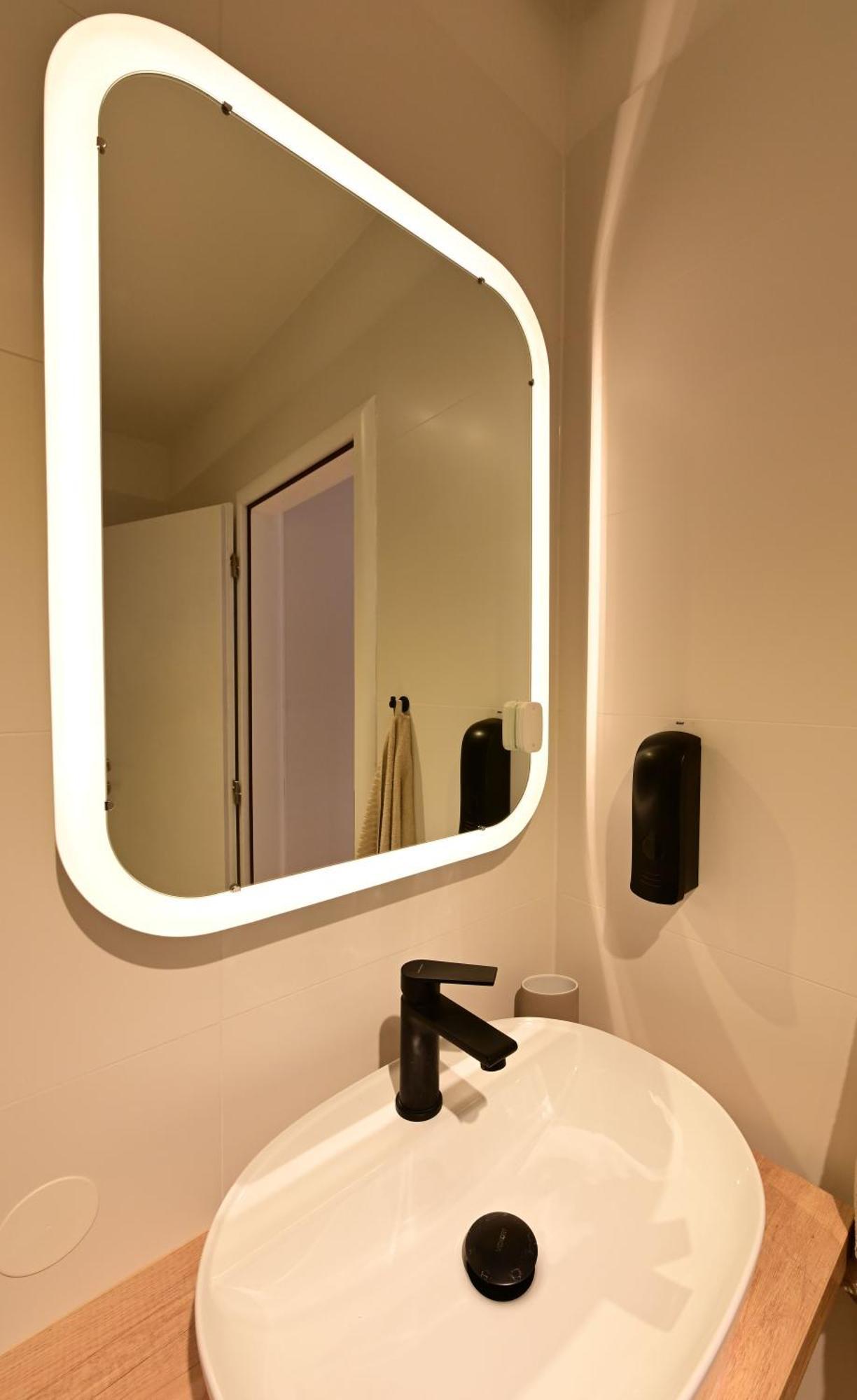 Delux Apartment La Arena With Private Garage Ζάγκρεμπ Εξωτερικό φωτογραφία