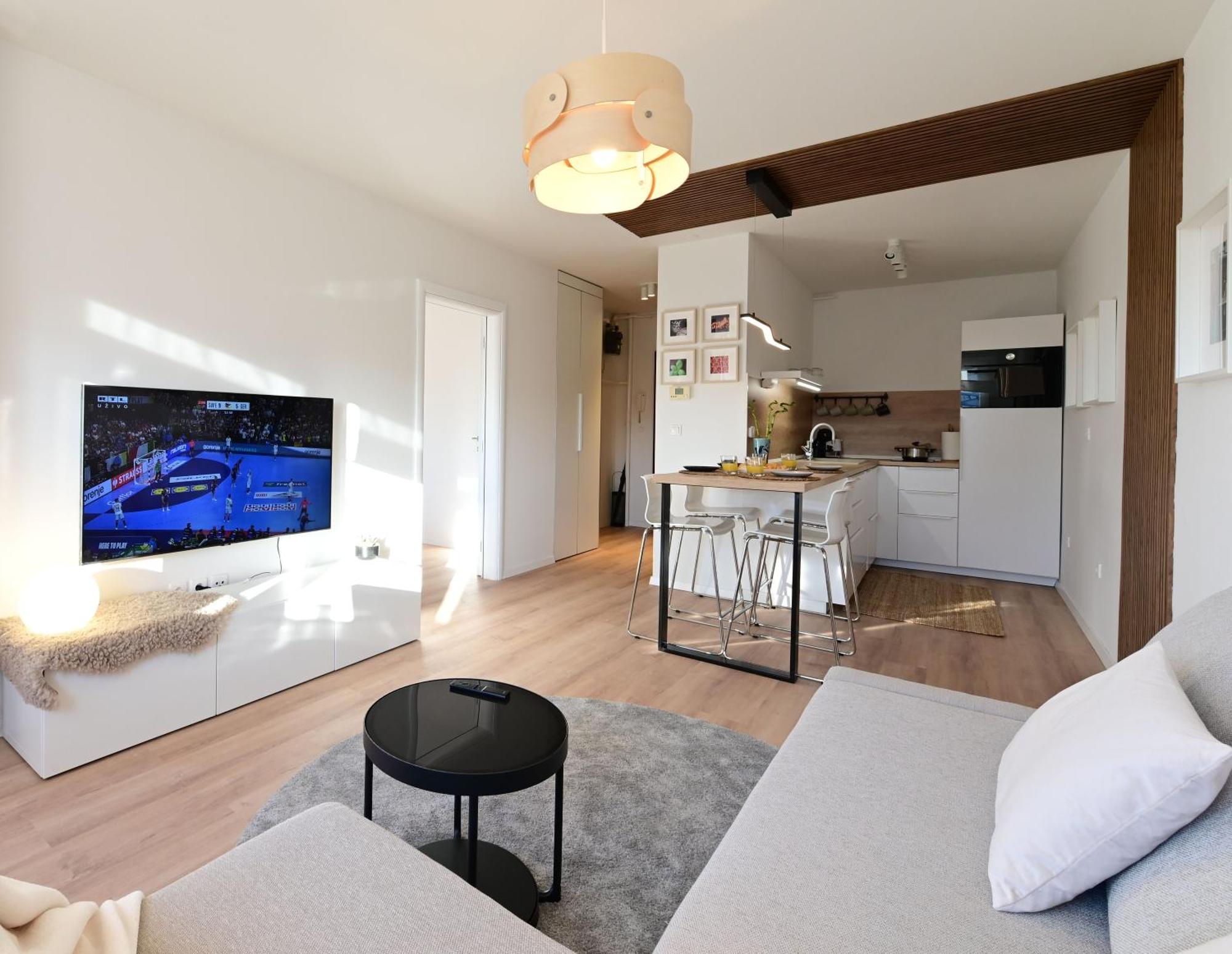 Delux Apartment La Arena With Private Garage Ζάγκρεμπ Εξωτερικό φωτογραφία