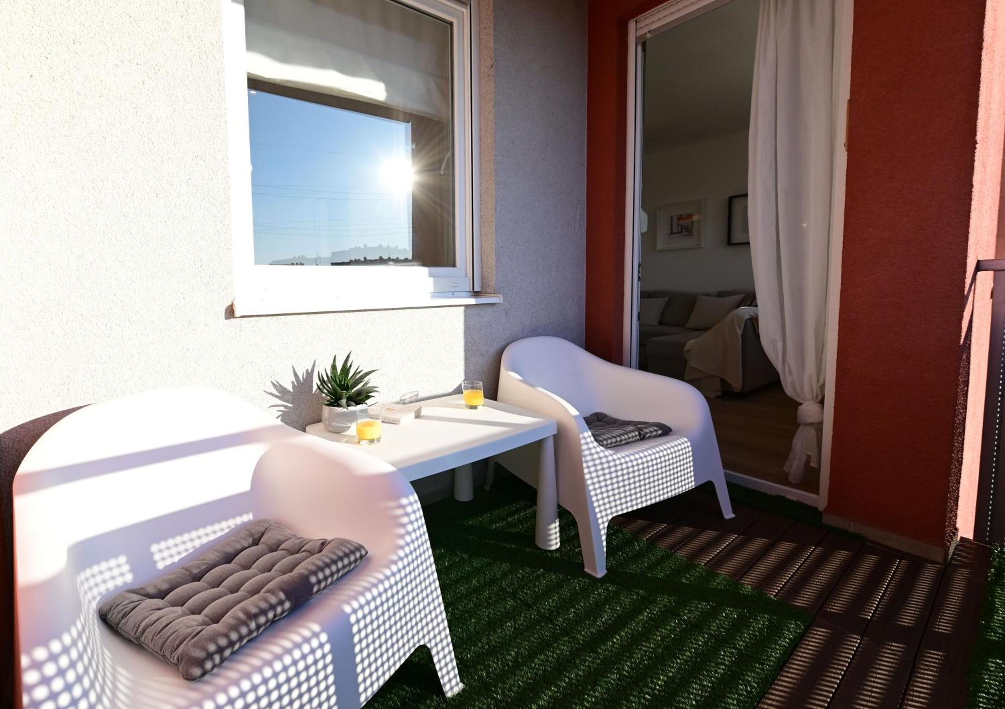 Delux Apartment La Arena With Private Garage Ζάγκρεμπ Εξωτερικό φωτογραφία